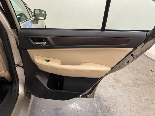 Used 2016 Subaru Legacy 2.5i Limited image 28