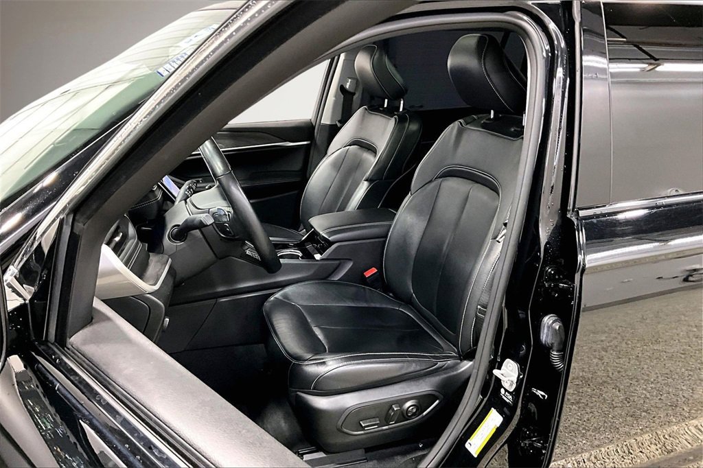 Used 2022 Jeep Grand Cherokee L Limited image 22