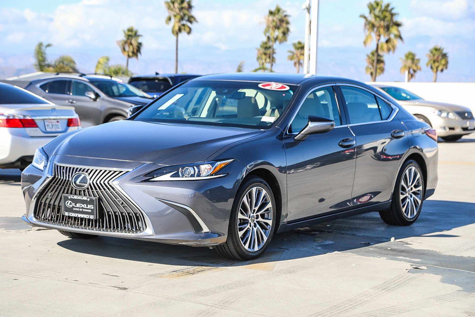 Used 2020 Lexus ES 350 w/ Premium Package image 3