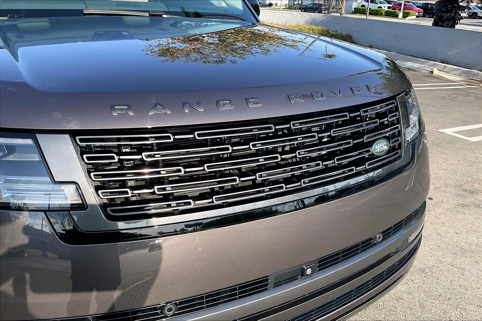 Certified 2024 Land Rover Range Rover SE AWD/4WD image 31