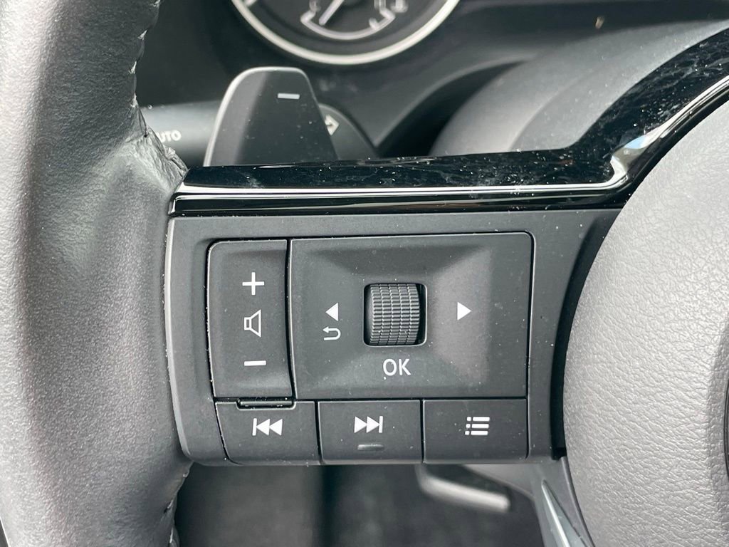 Certified 2023 Nissan Rogue SL w/ SL Premium Package image 18