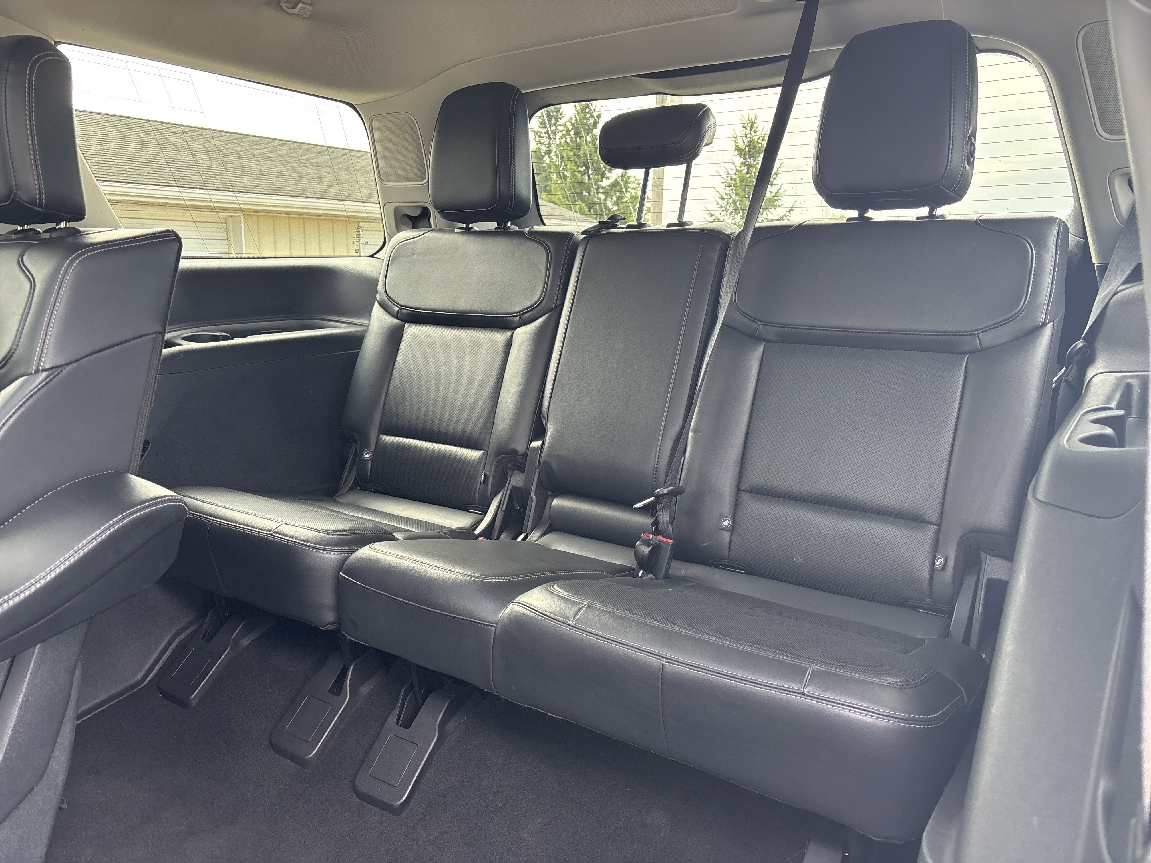 Used 2025 Ford Expedition Platinum AWD/4WD image 34