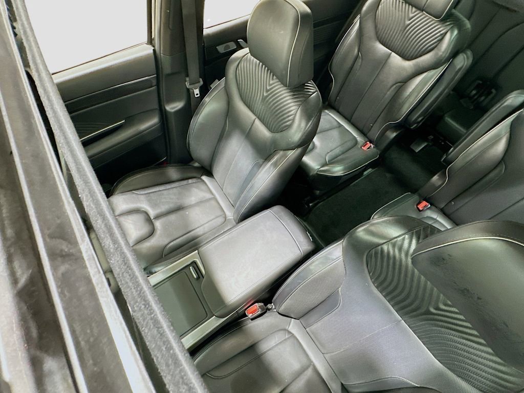 Used 2023 Hyundai Palisade Calligraphy image 23