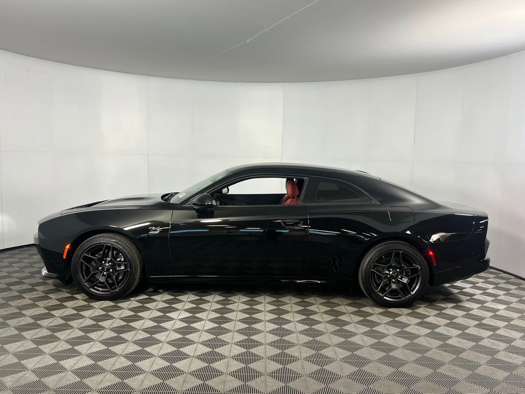 Used 2024 Dodge Charger R/T w/ Plus Group image 9