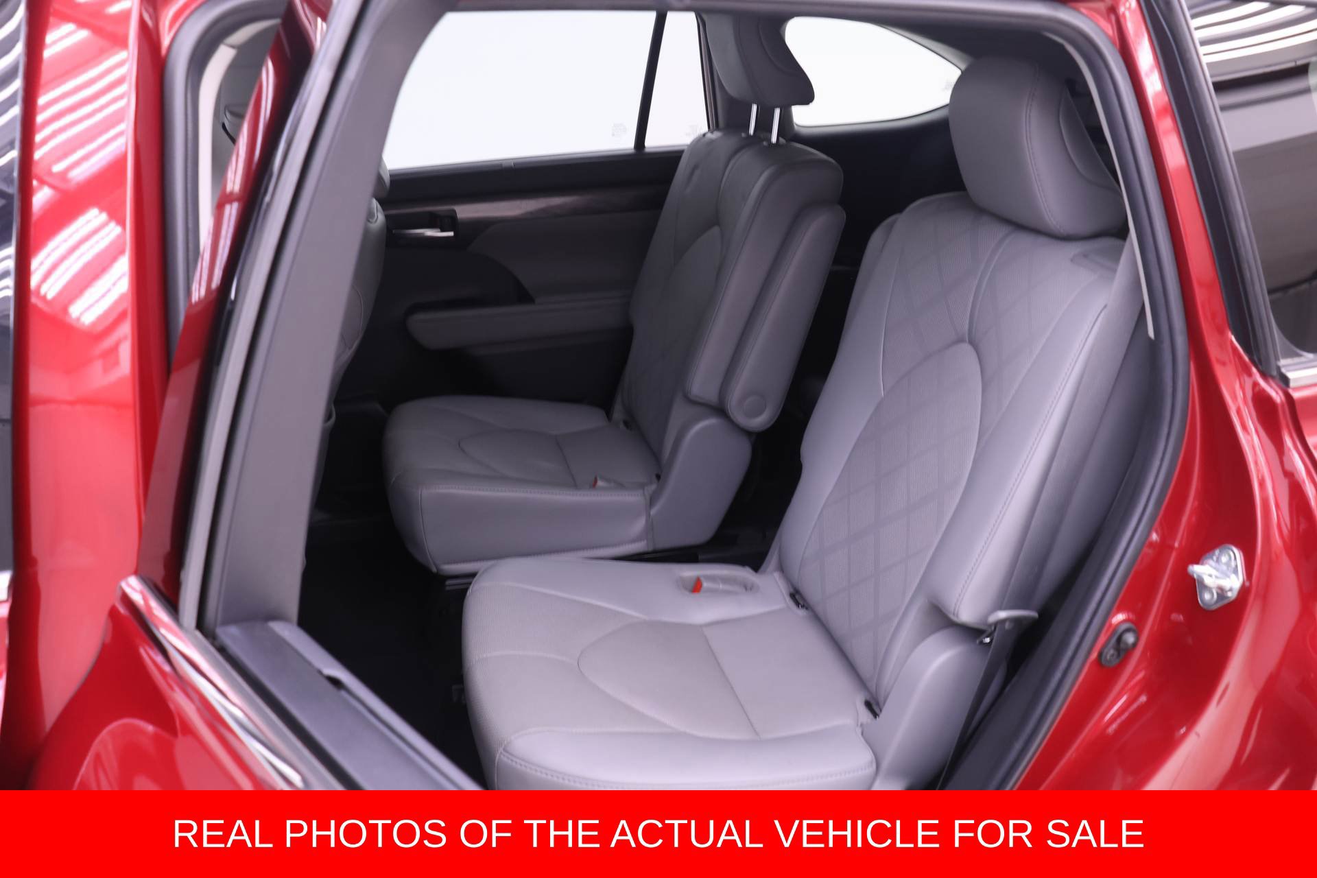 Used 2022 Toyota Highlander Platinum AWD/4WD image 10