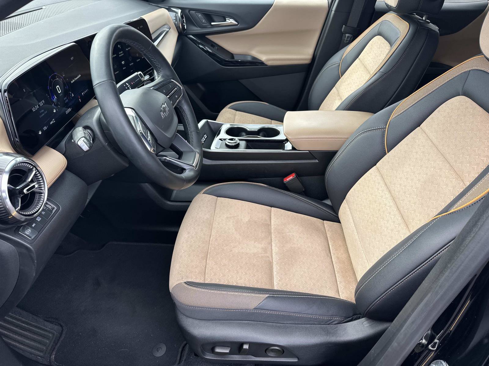 Certified 2025 Chevrolet Equinox ACTIV w/ Safety and Technology Package AWD/4WD image 18