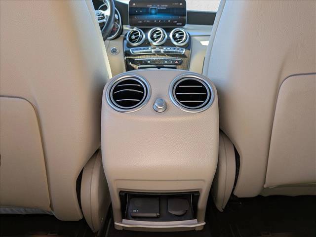 Used 2021 Mercedes-Benz GLC 300 4MATIC image 16