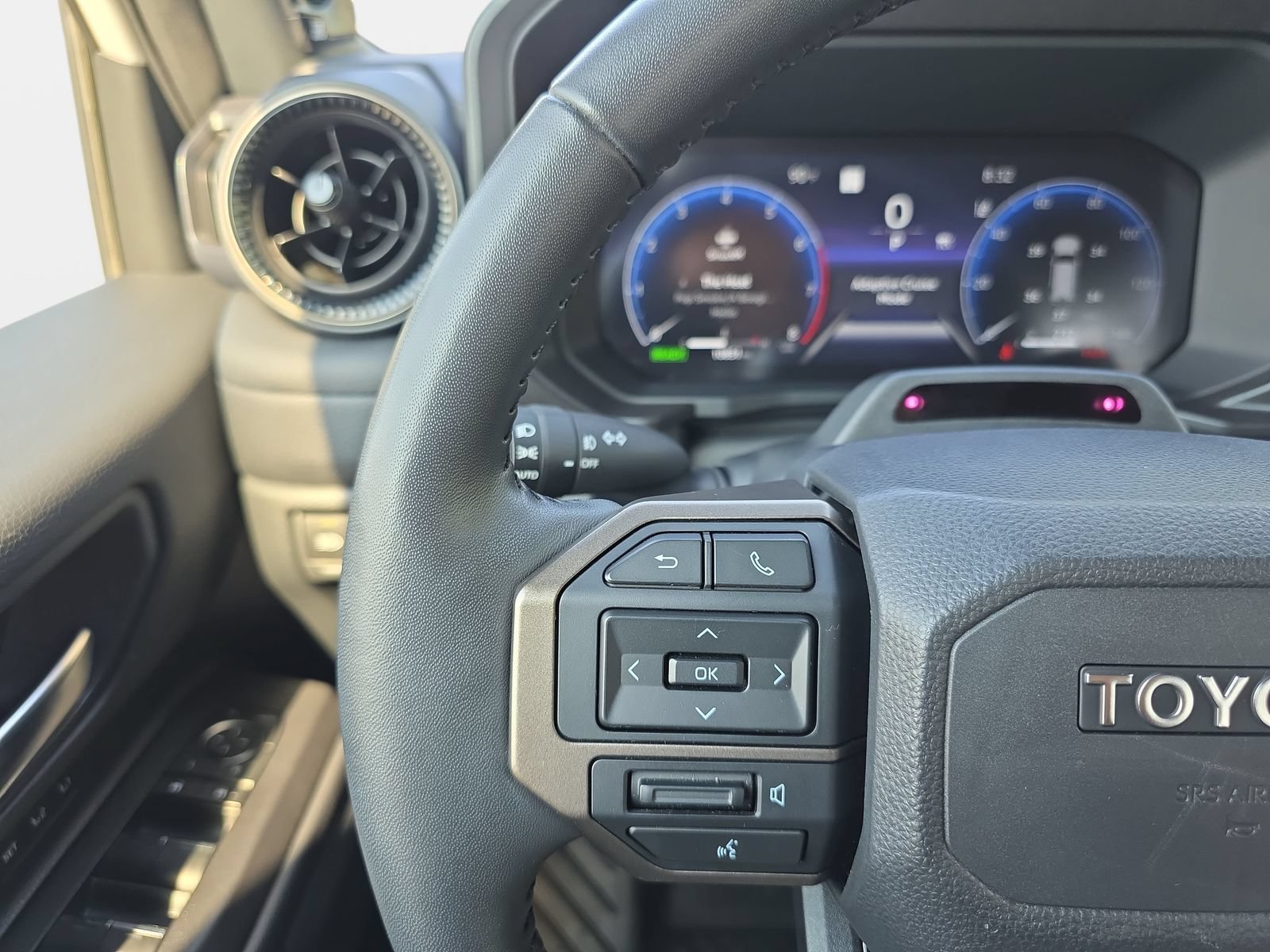 Used 2024 Toyota Land Cruiser w/ Premium Package AWD/4WD image 17