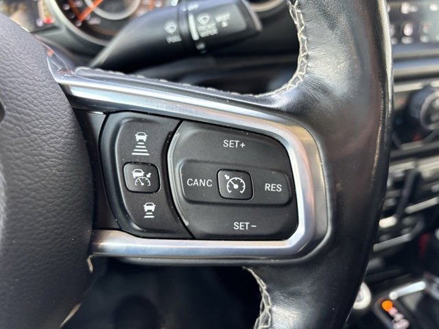 Used 2020 Jeep Gladiator Overland image 15