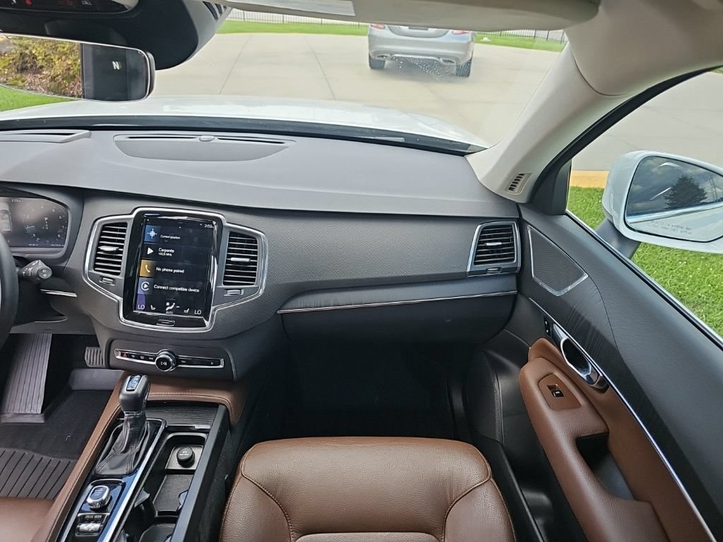 Used 2020 Volvo XC90 T6 Momentum w/ Protection Package Premier AWD/4WD image 36