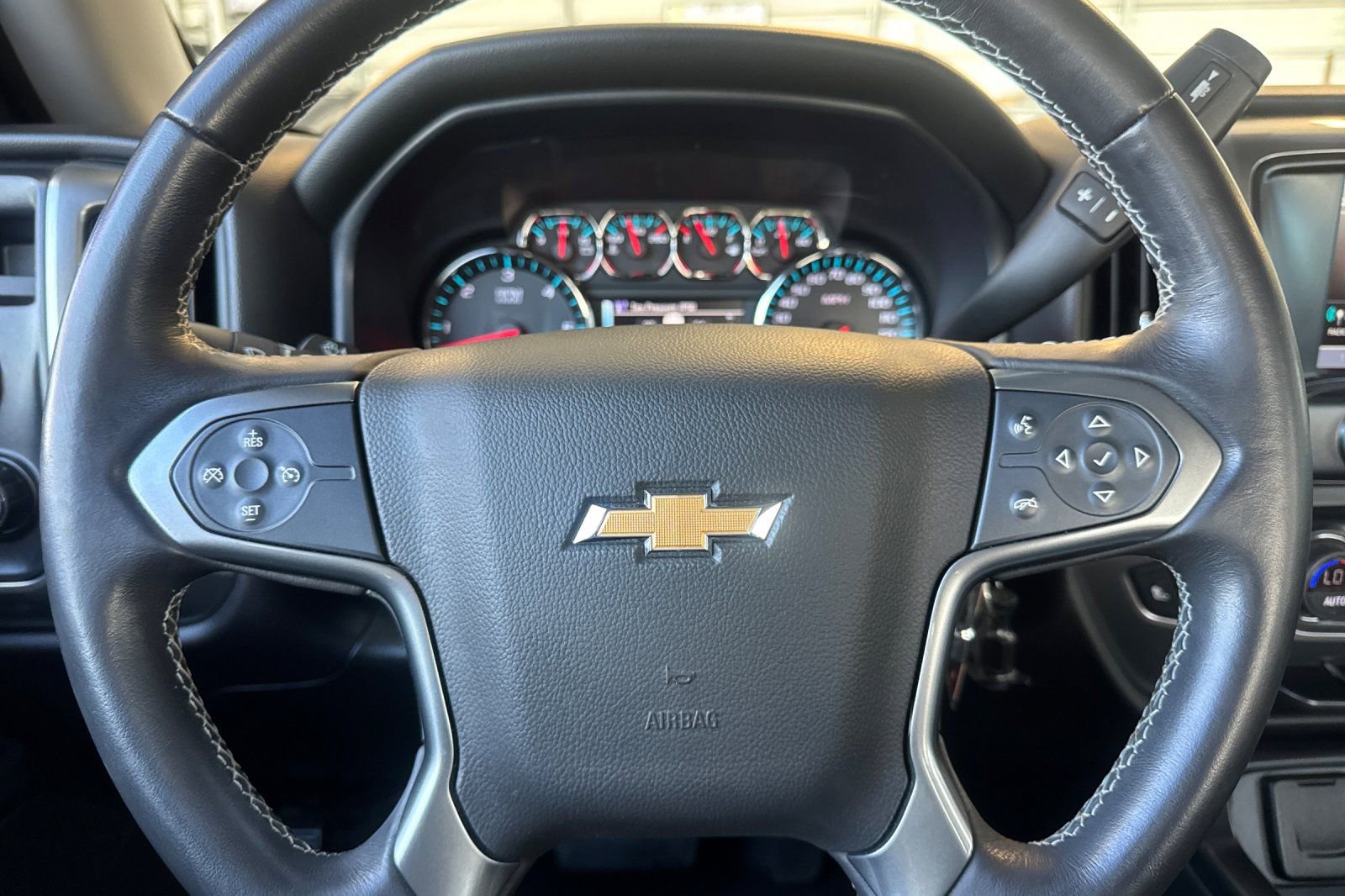 Used 2017 Chevrolet Silverado 1500 LT w/ All Star Edition AWD/4WD image 33