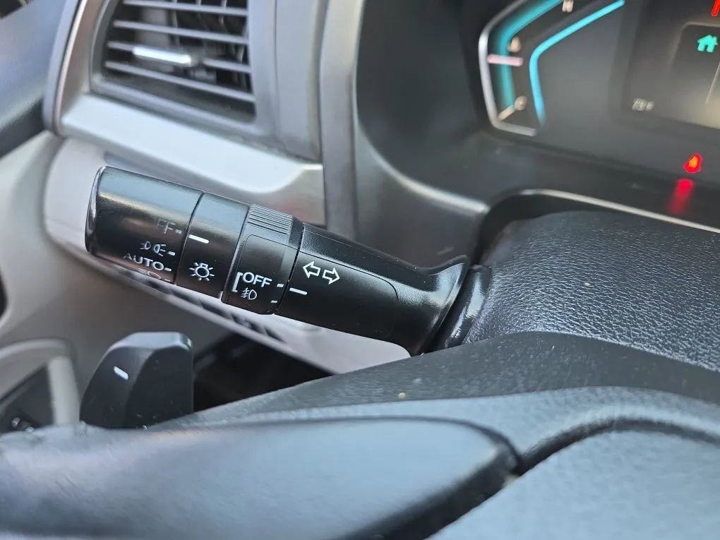 Used 2018 Honda Odyssey EX-L image 20