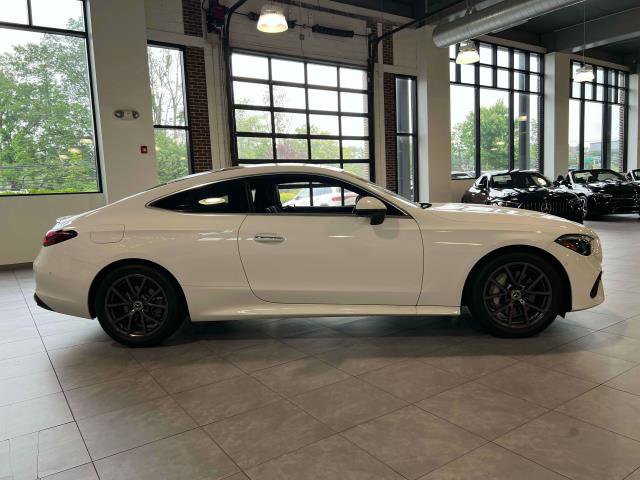 Used 2024 Mercedes-Benz CLE 300 4MATIC Coupe image 5