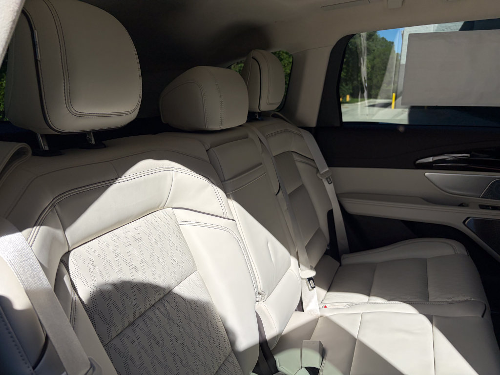 New 2026 Lincoln Nautilus Black Label AWD/4WD image 29