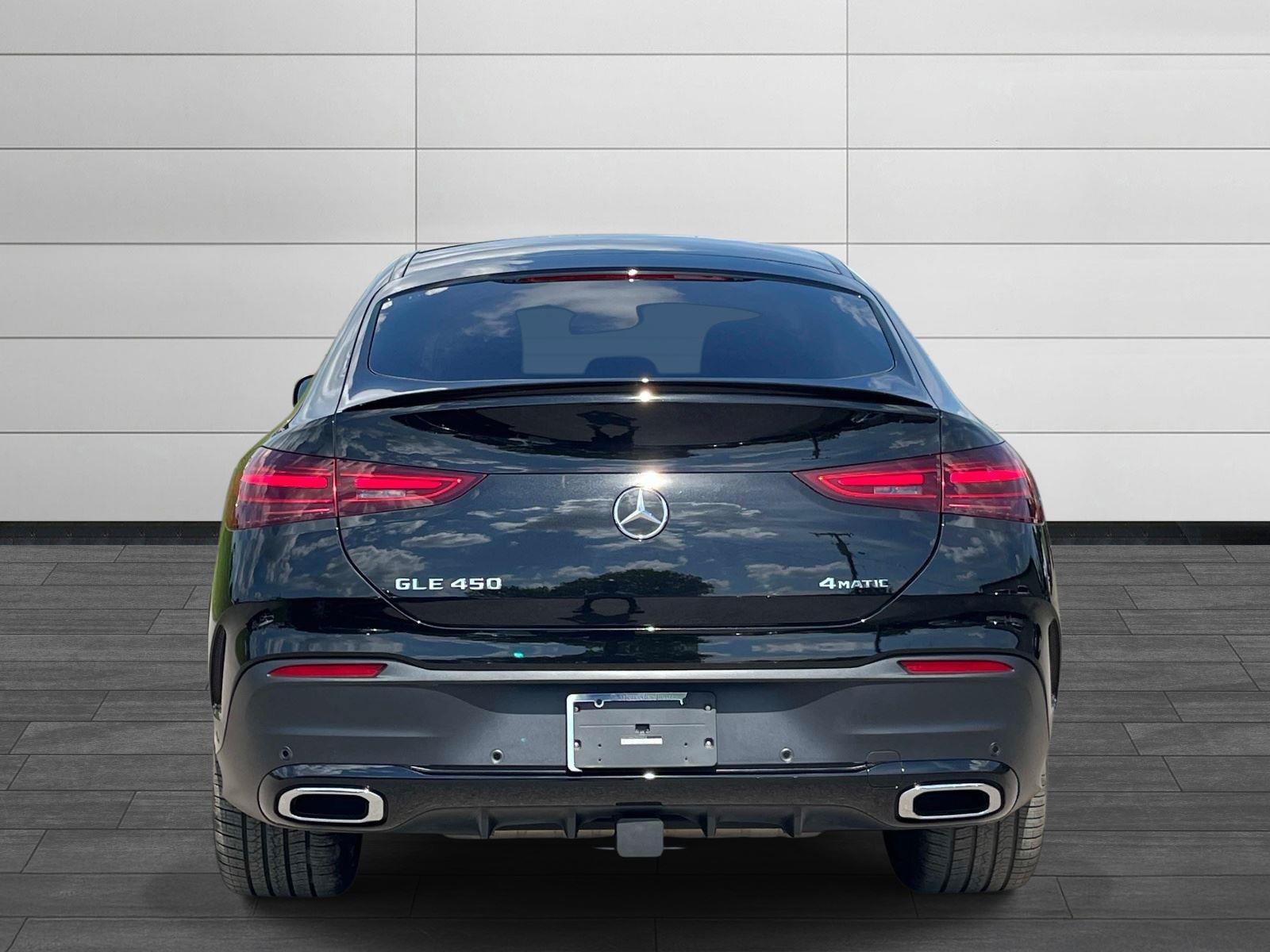 Used 2025 Mercedes-Benz GLE 450 4MATIC Coupe image 4