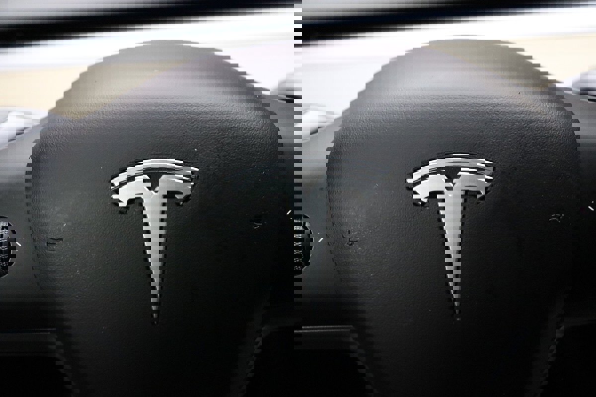 Used 2023 Tesla Model 3 Standard Range image 50