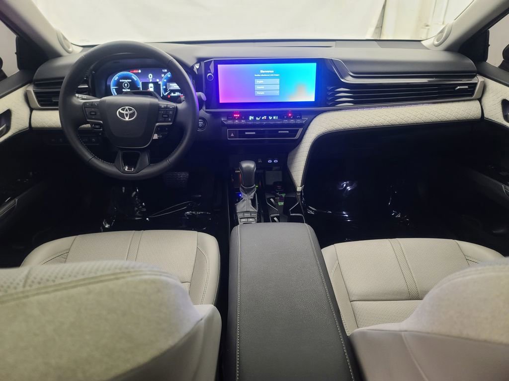 Used 2025 Toyota Camry XSE image 22