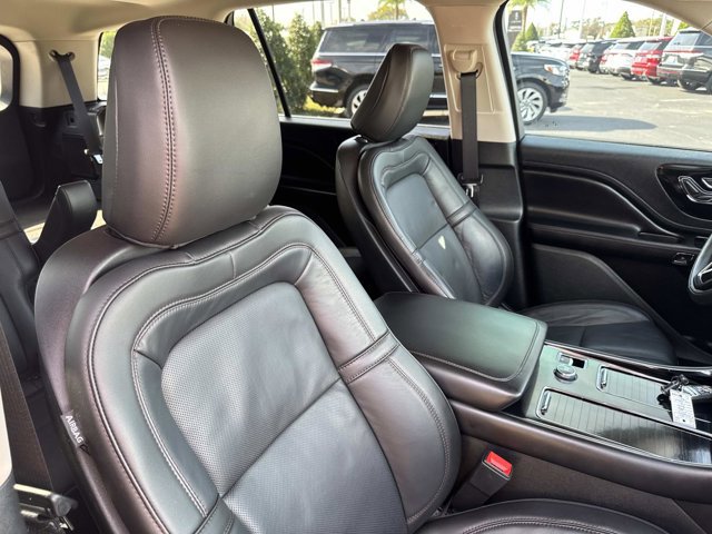 Certified 2024 Lincoln Aviator Reserve w/ Equipment Group 201A image 21