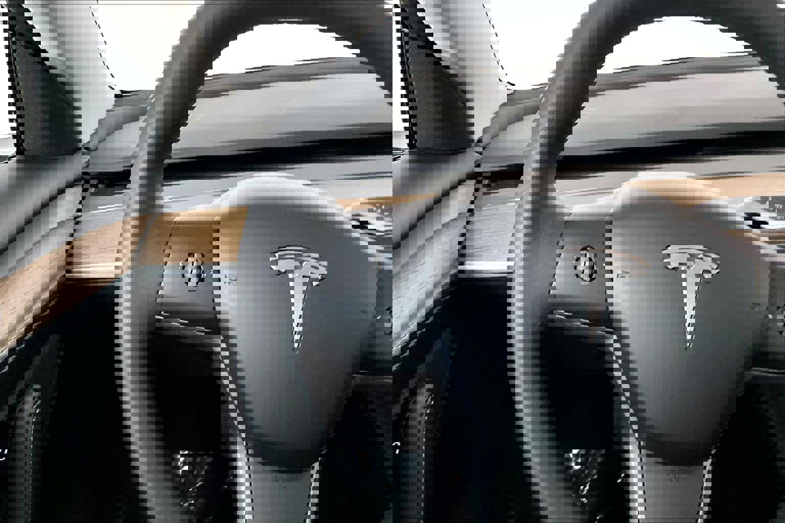 Used 2023 Tesla Model 3 Standard Range RWD image 22