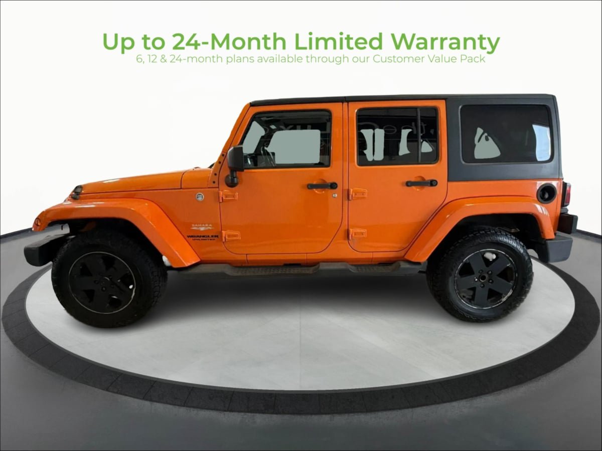 Used 2012 Jeep Wrangler Unlimited Sahara AWD/4WD image 4