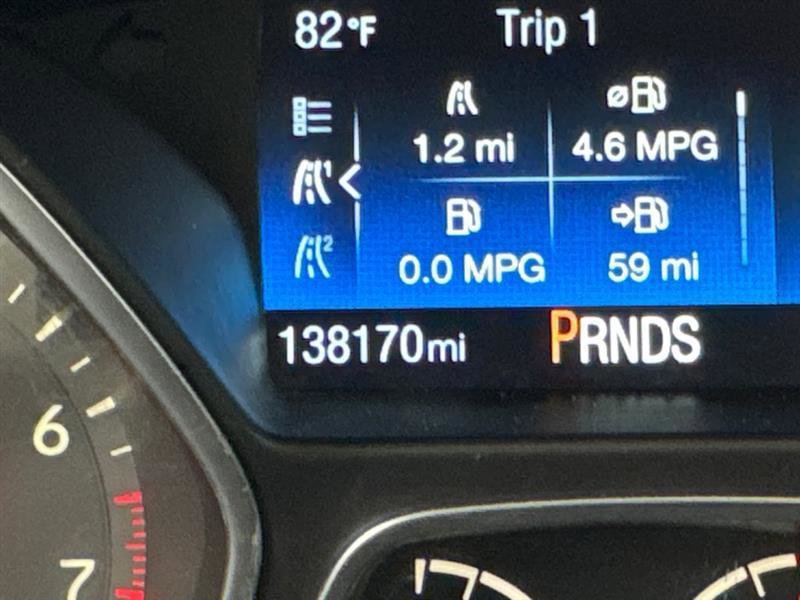 Used 2017 Ford Focus SEL FWD image 16