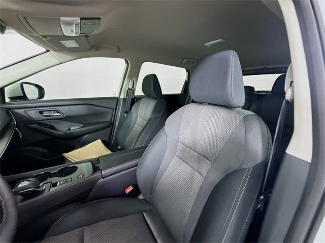 New 2026 Nissan Rogue SV image 5