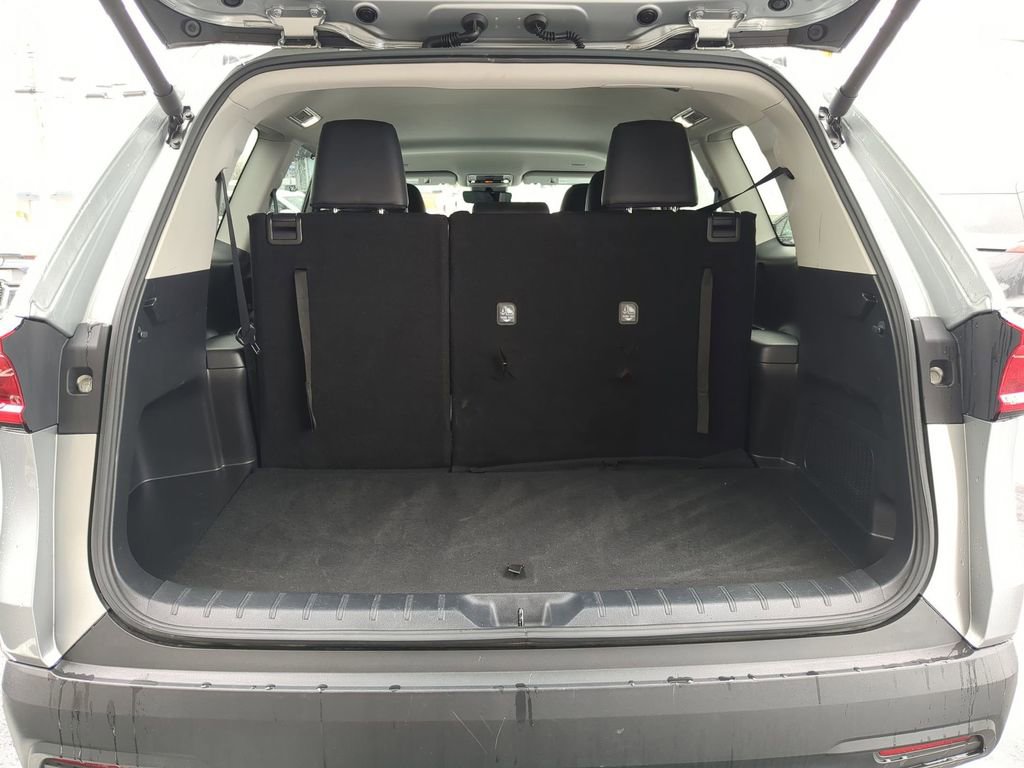 Used 2025 Toyota Grand Highlander AWD image 29