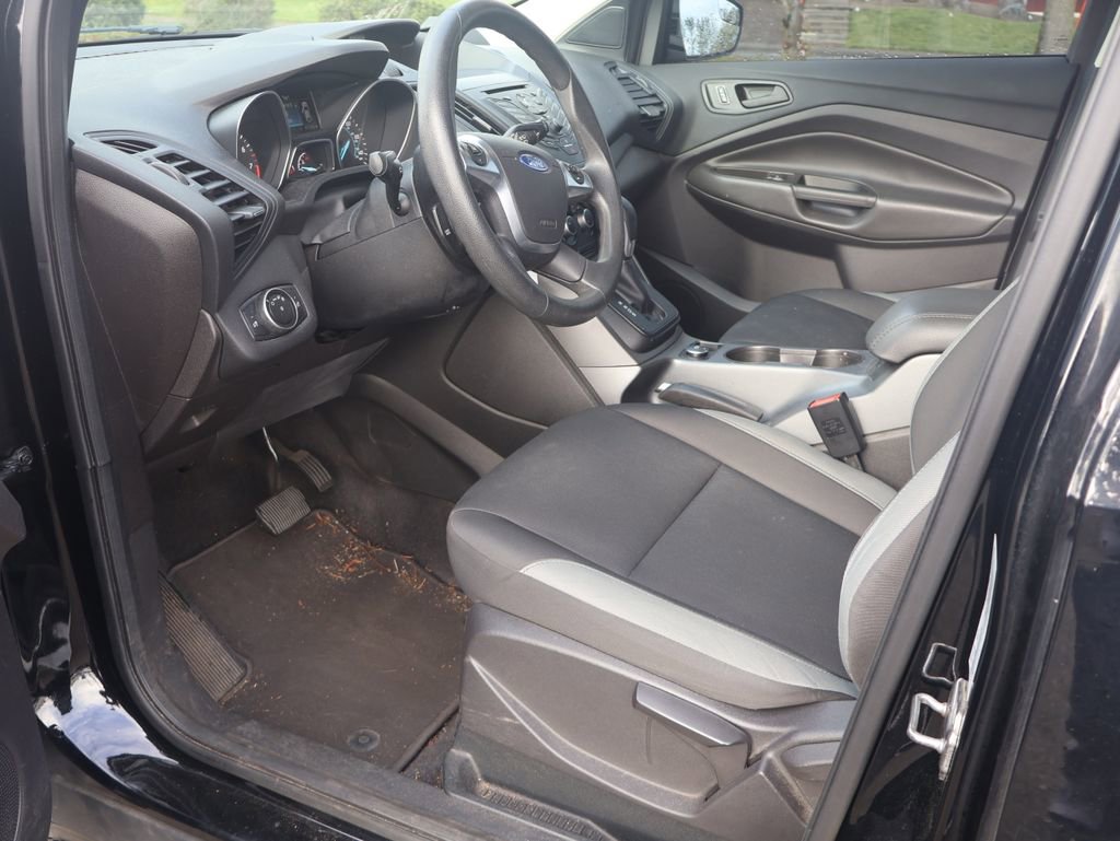Used 2016 Ford Escape S image 4