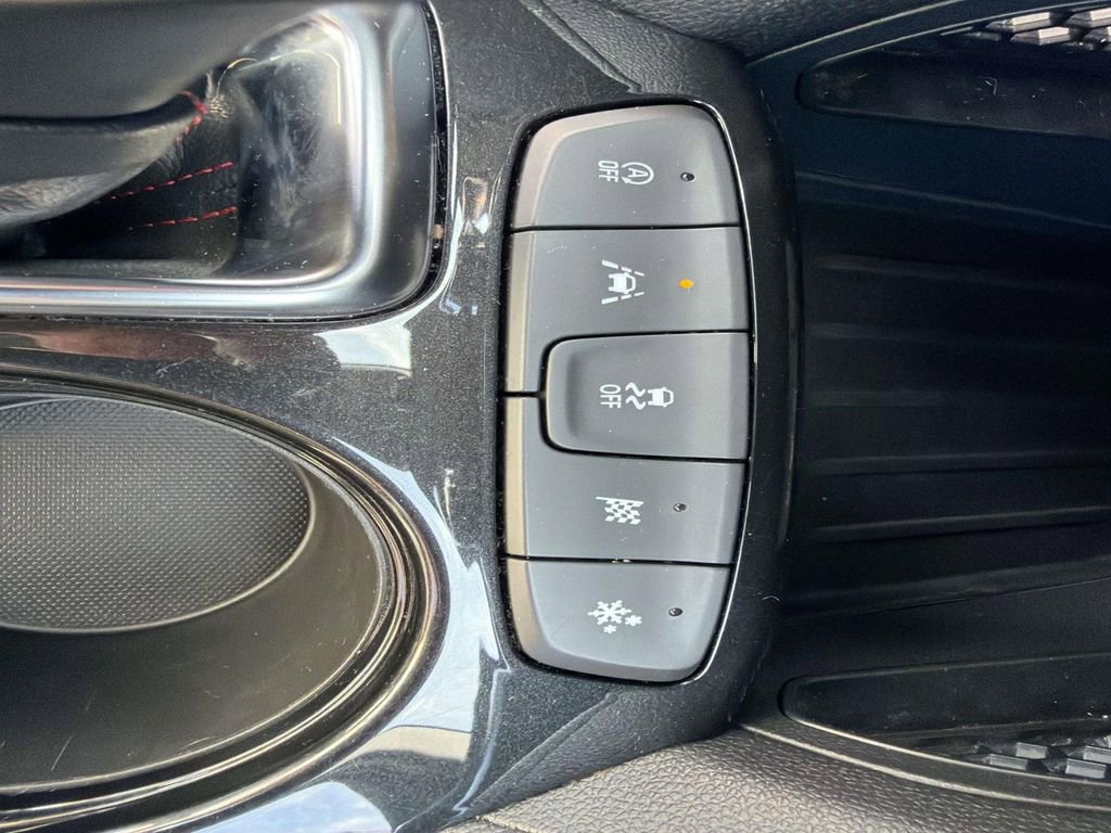 Used 2022 Chevrolet TrailBlazer RS w/ Convenience Package image 32