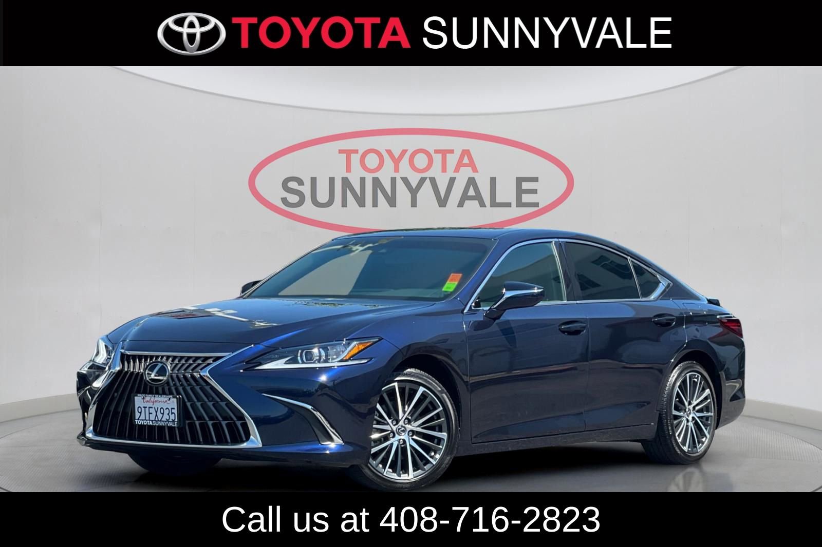 Used 2025 Lexus ES 300h w/ Premium Package image 1