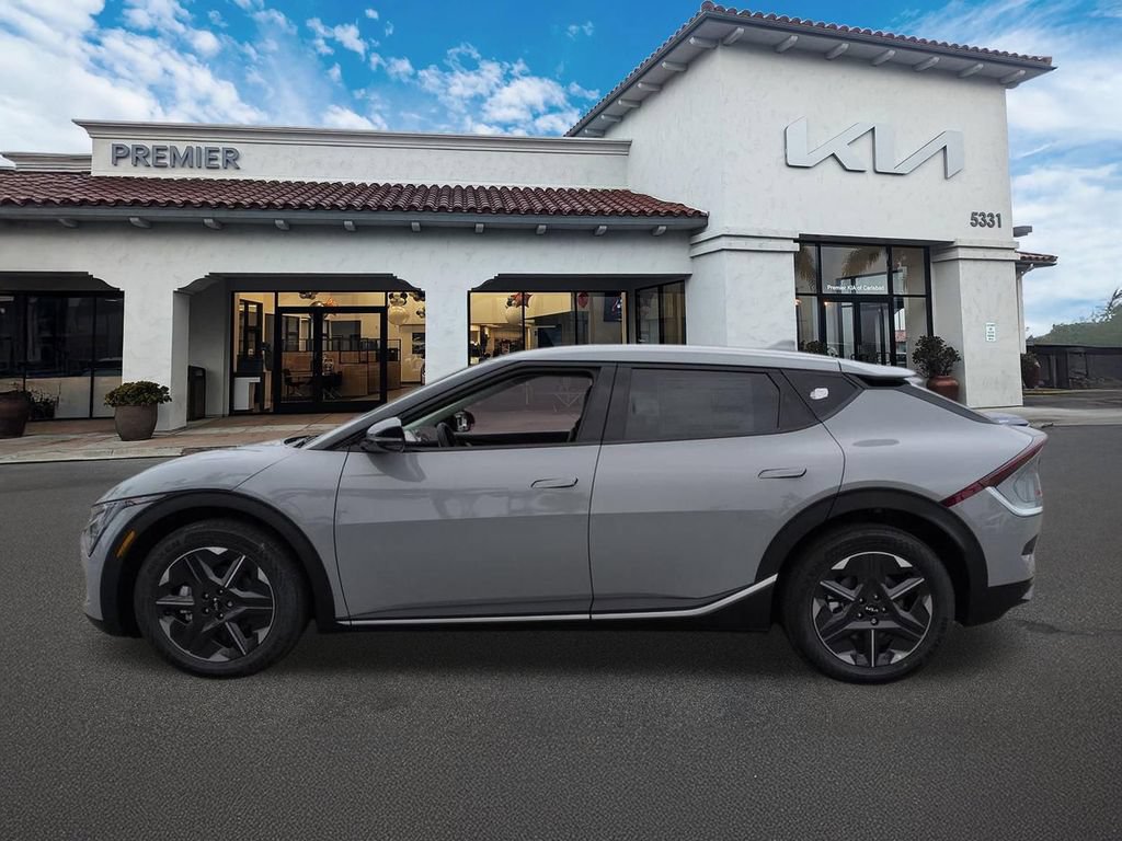 New 2026 Kia EV6 Light RWD image 5