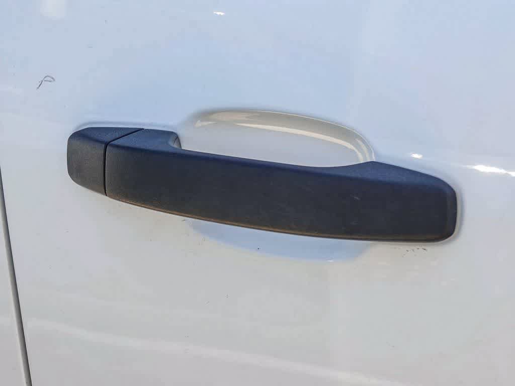 Used 2022 Chevrolet Colorado W/T w/ WT Convenience Package RWD image 9
