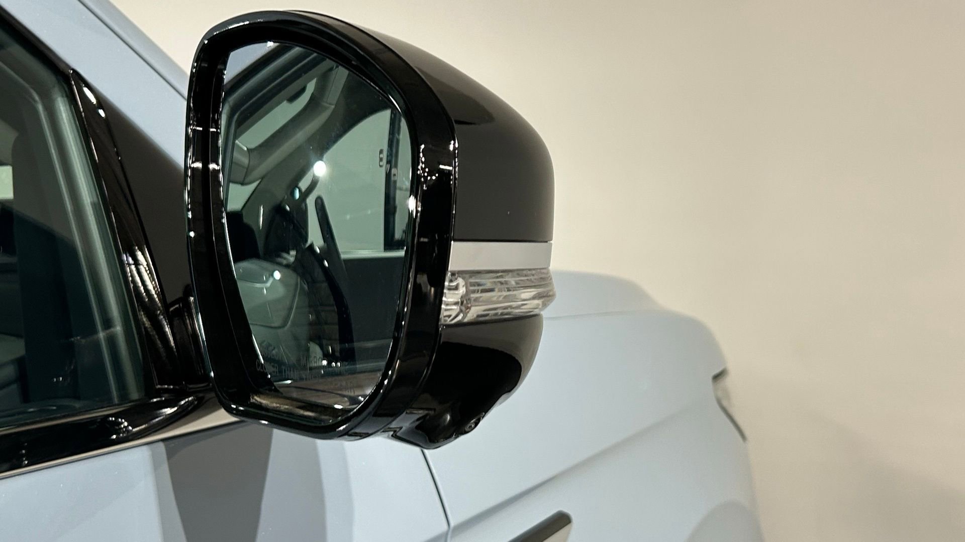 New 2026 Lincoln Navigator Premiere AWD/4WD image 12