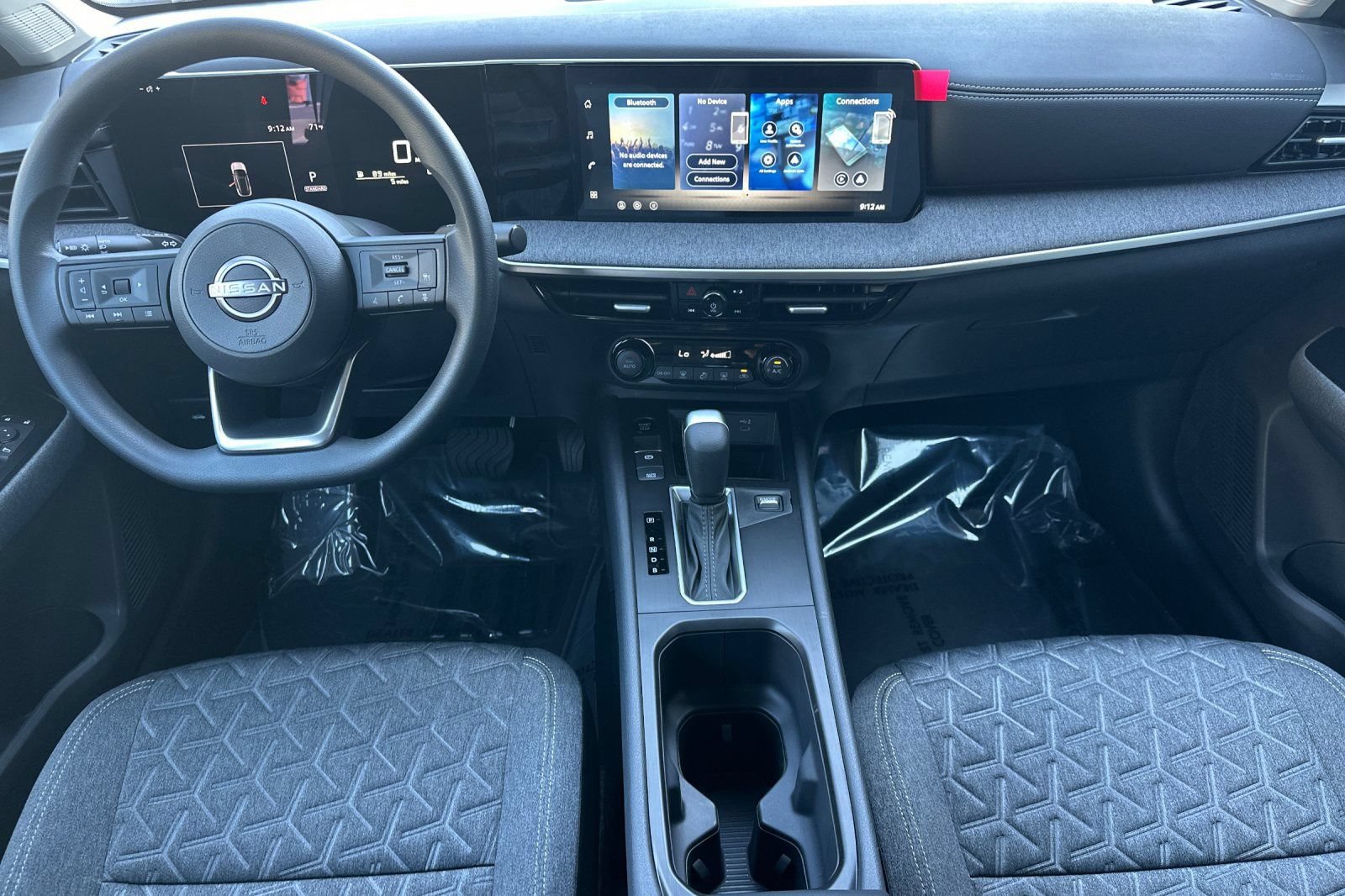 New 2026 Nissan Kicks SV AWD/4WD image 15