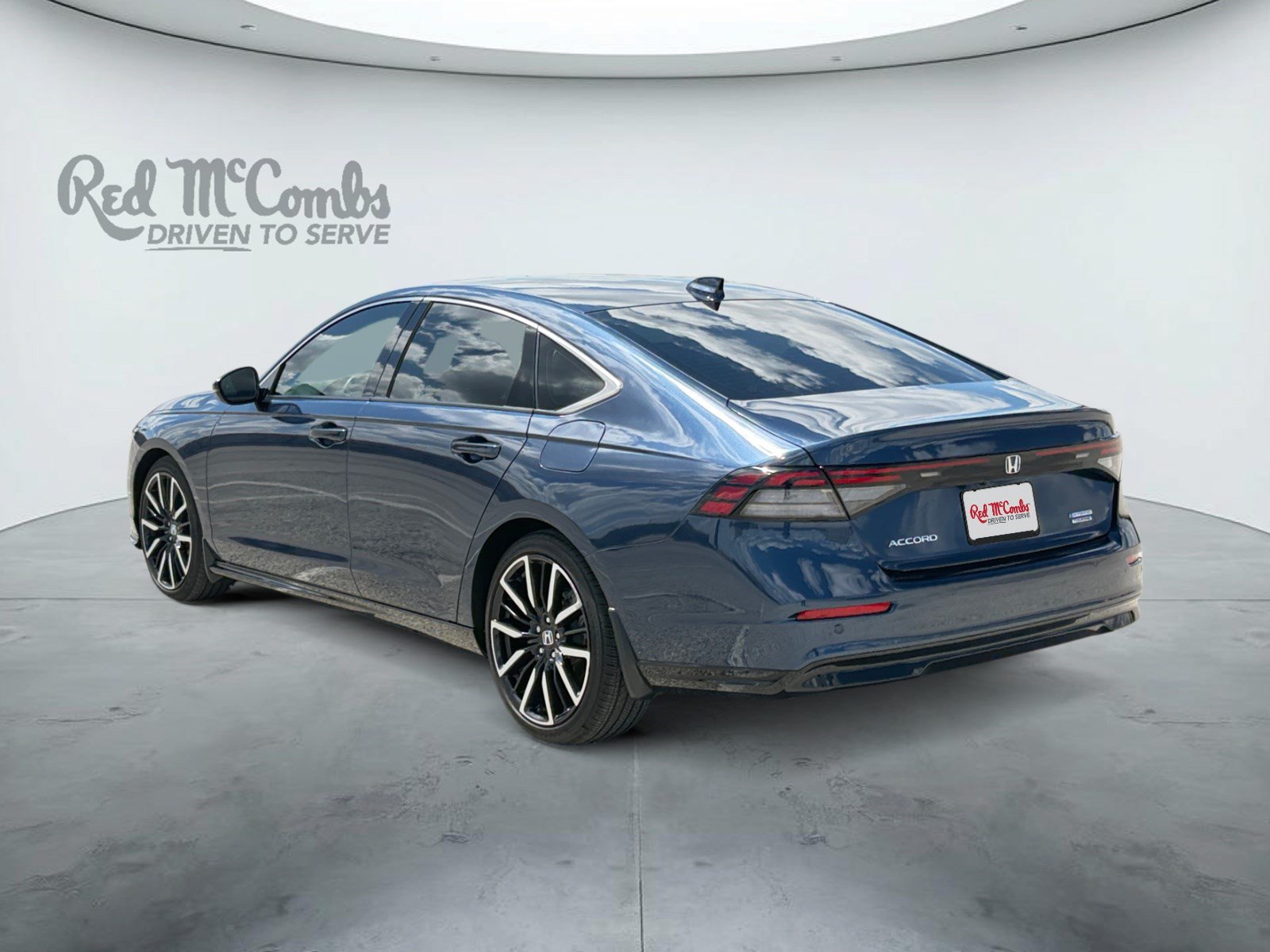 Used 2024 Honda Accord Touring image 7