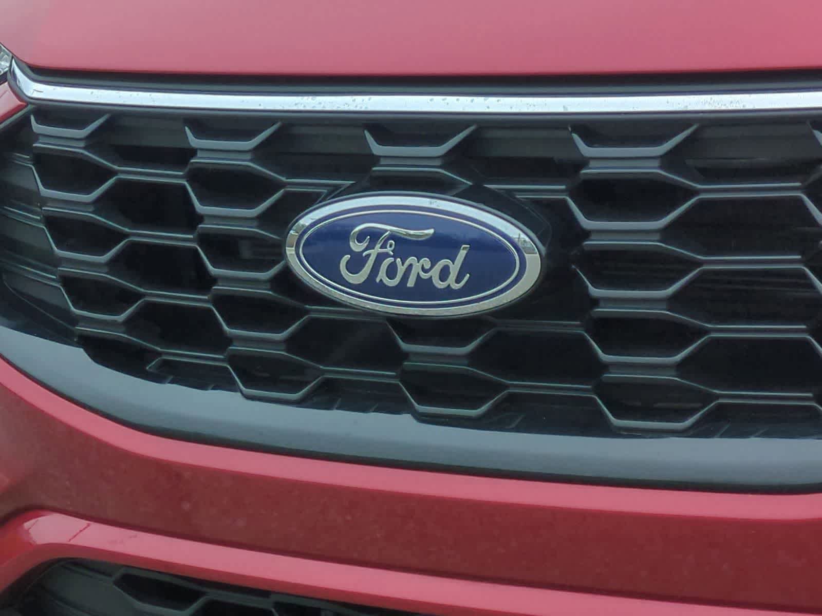 Used 2024 Ford Escape ST-Line w/ Tech Pack #1 AWD/4WD image 12