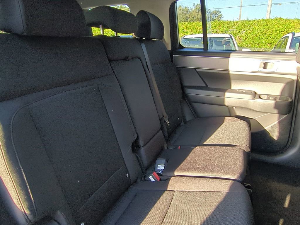 New 2026 Hyundai Santa Fe SE image 17