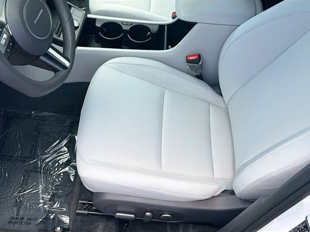Certified 2025 Hyundai Kona SEL FWD image 20
