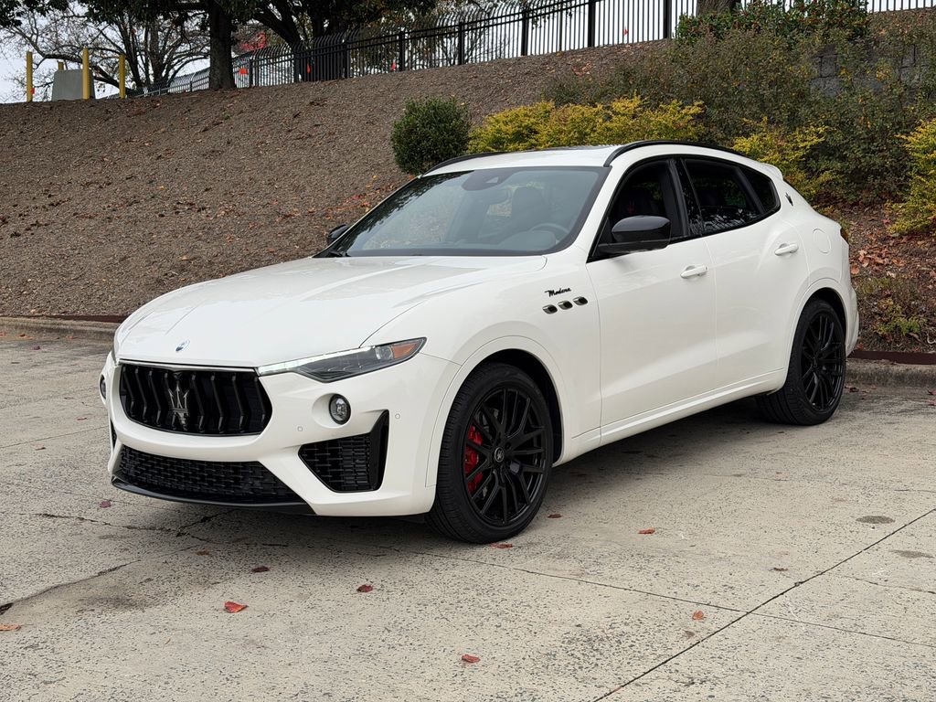 Certified 2024 Maserati Levante Modena Ultima image 7