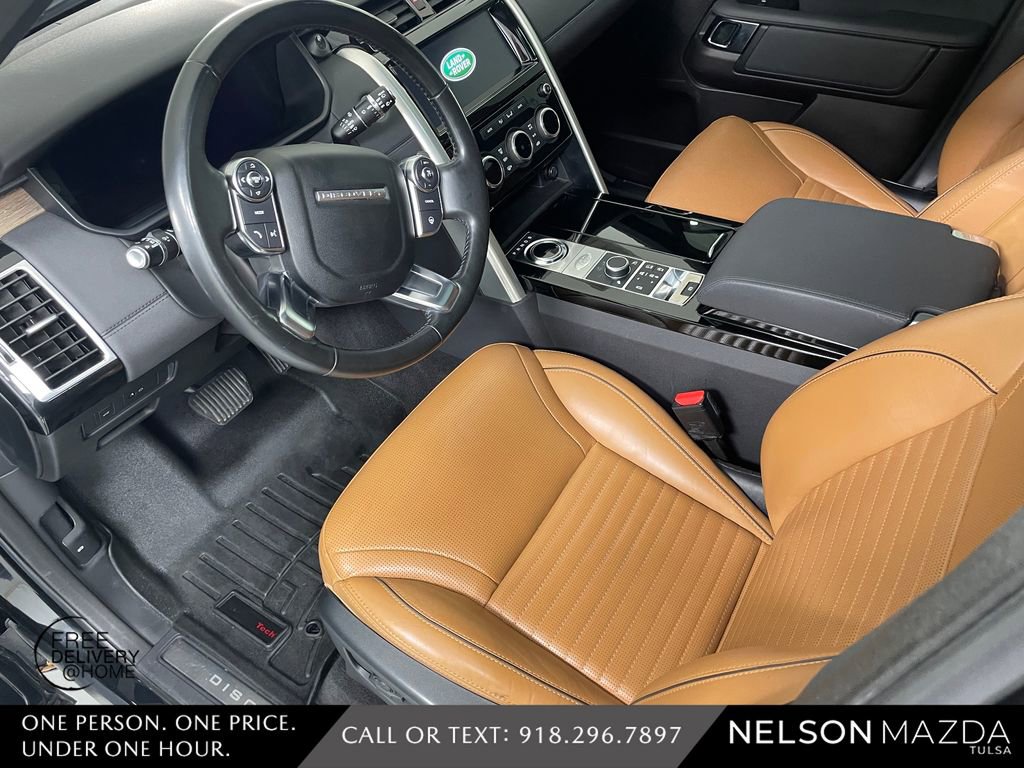 Used 2018 Land Rover Discovery HSE image 17