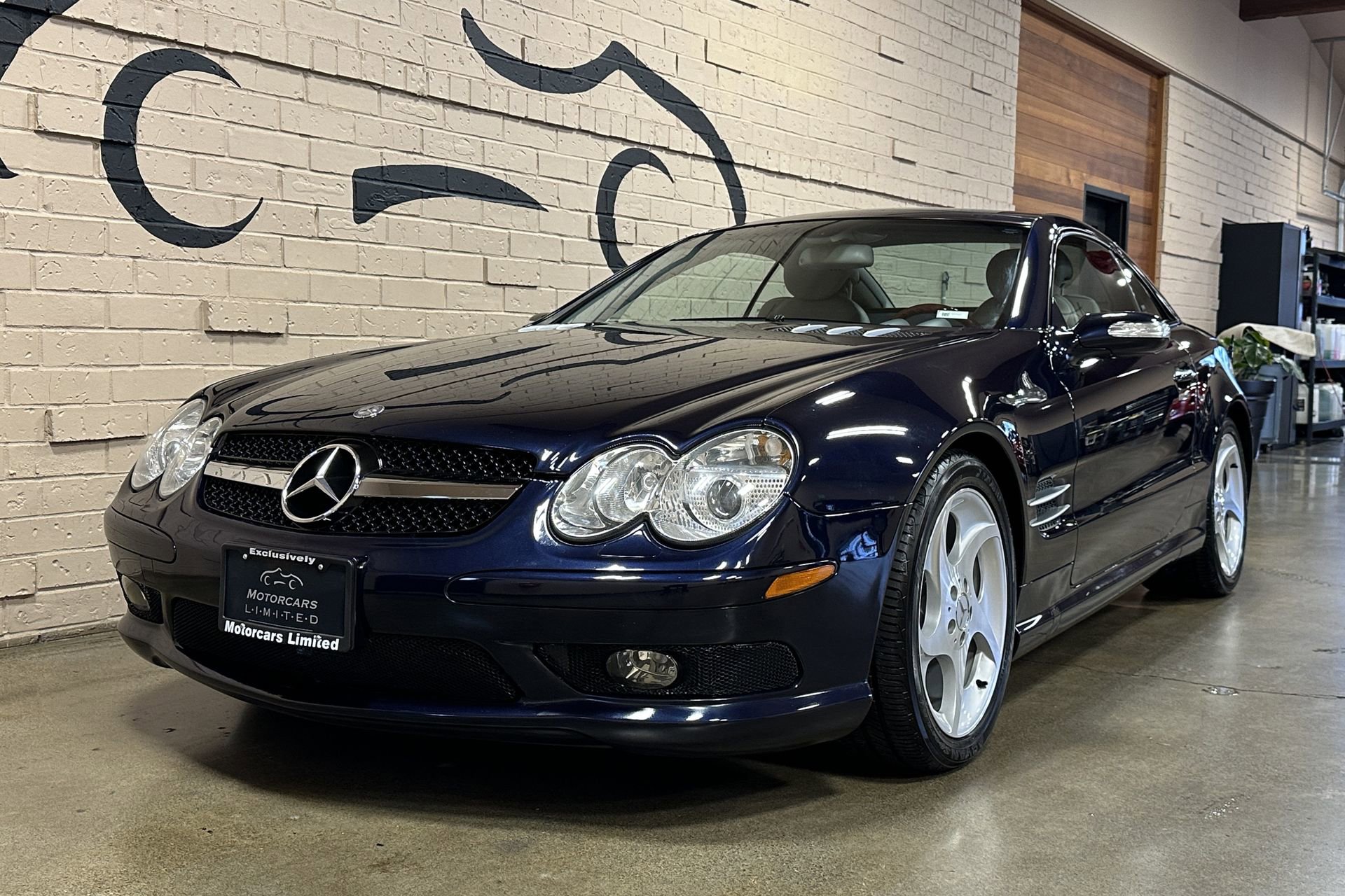 Used 2004 Mercedes-Benz SL 500 image 13