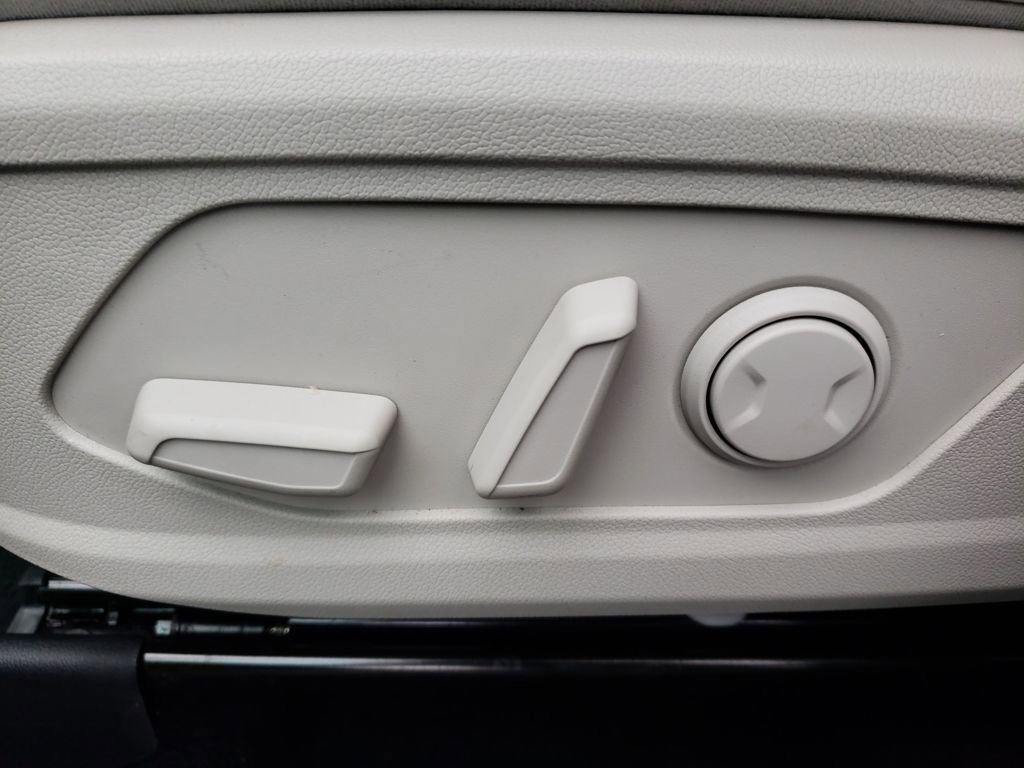 New 2025 Kia Sorento EX image 16