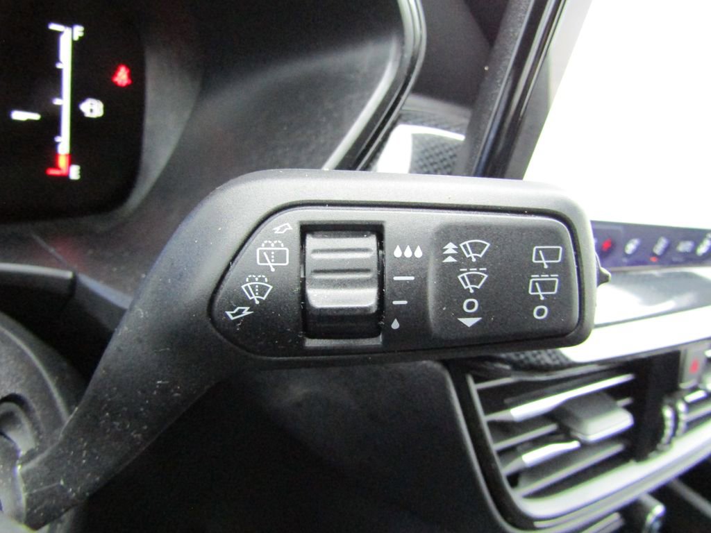 Used 2025 Ford Escape ST-Line Select w/ Tech Pack #1 image 25