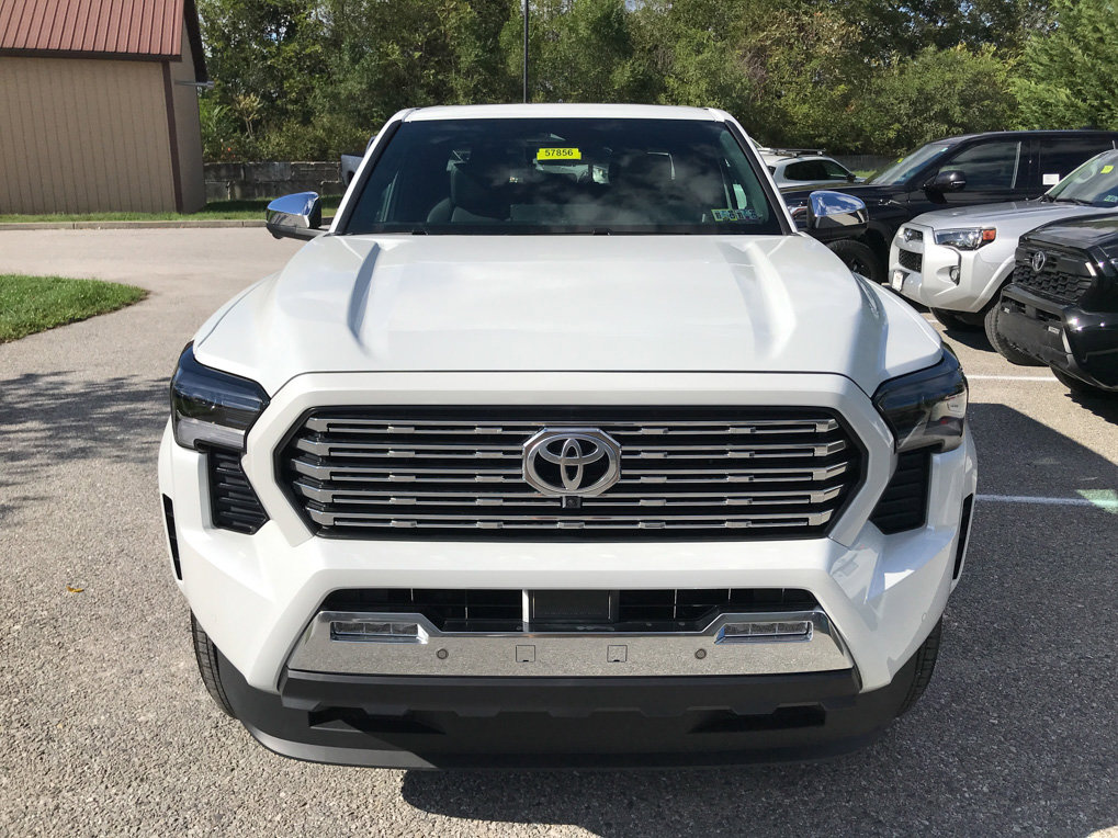 New 2025 Toyota Tacoma Limited image 3