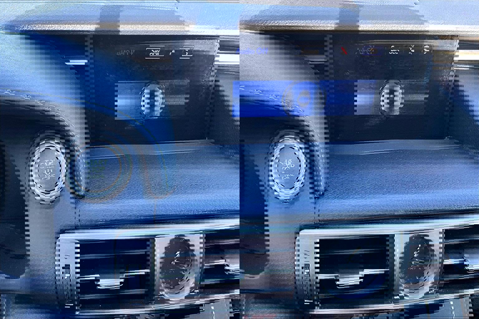 Used 2015 Lexus IS 350 w/ F-Sport Package image 20