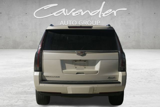 Used 2015 Cadillac Escalade Premium image 6