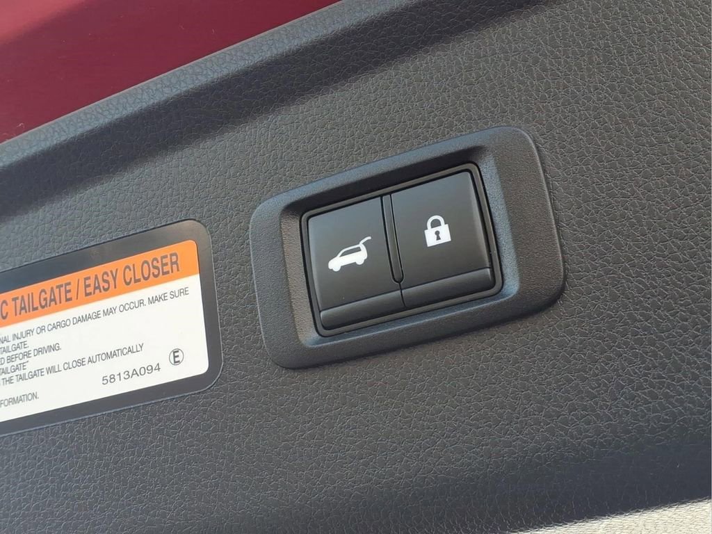 Used 2025 Mitsubishi Eclipse Cross AWD image 27
