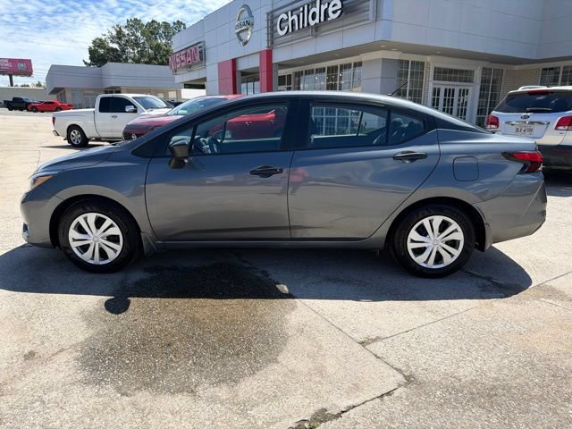 Used 2025 Nissan Versa S w/ Trunk Package