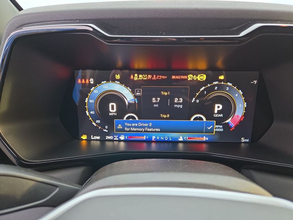 New 2025 Chevrolet Colorado Z71 w/ Midnight Edition image 13