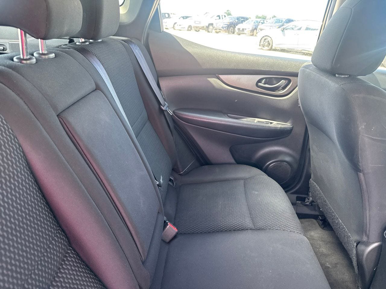 Used 2020 Nissan Rogue Sport S AWD/4WD image 31